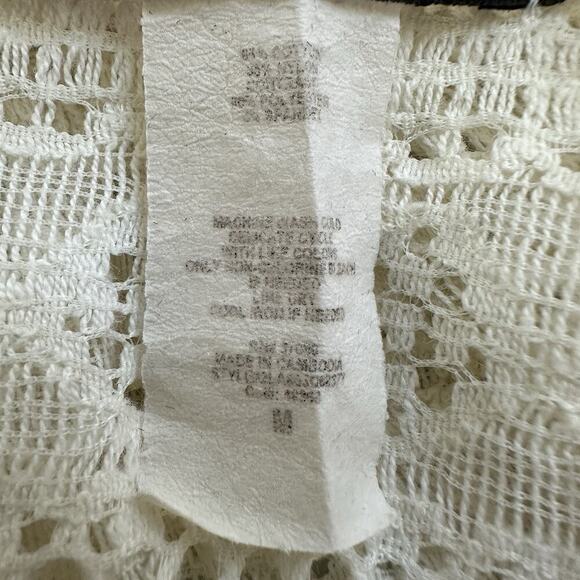 Vintage Y2K Womens Top M‎ Ivory Crochet Lace Sheer Flowy Poncho Western Boho - Picture 10 of 10